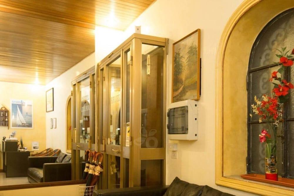 Azzurra Hotel Roma